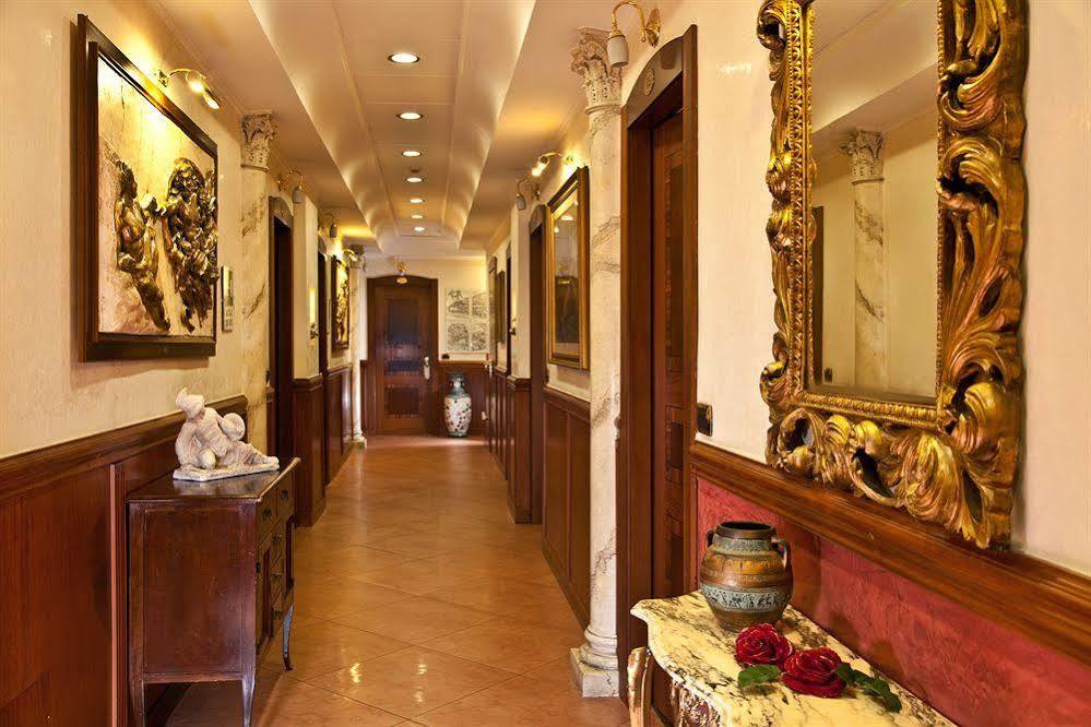 Hotel Forte Рим Екстериор снимка