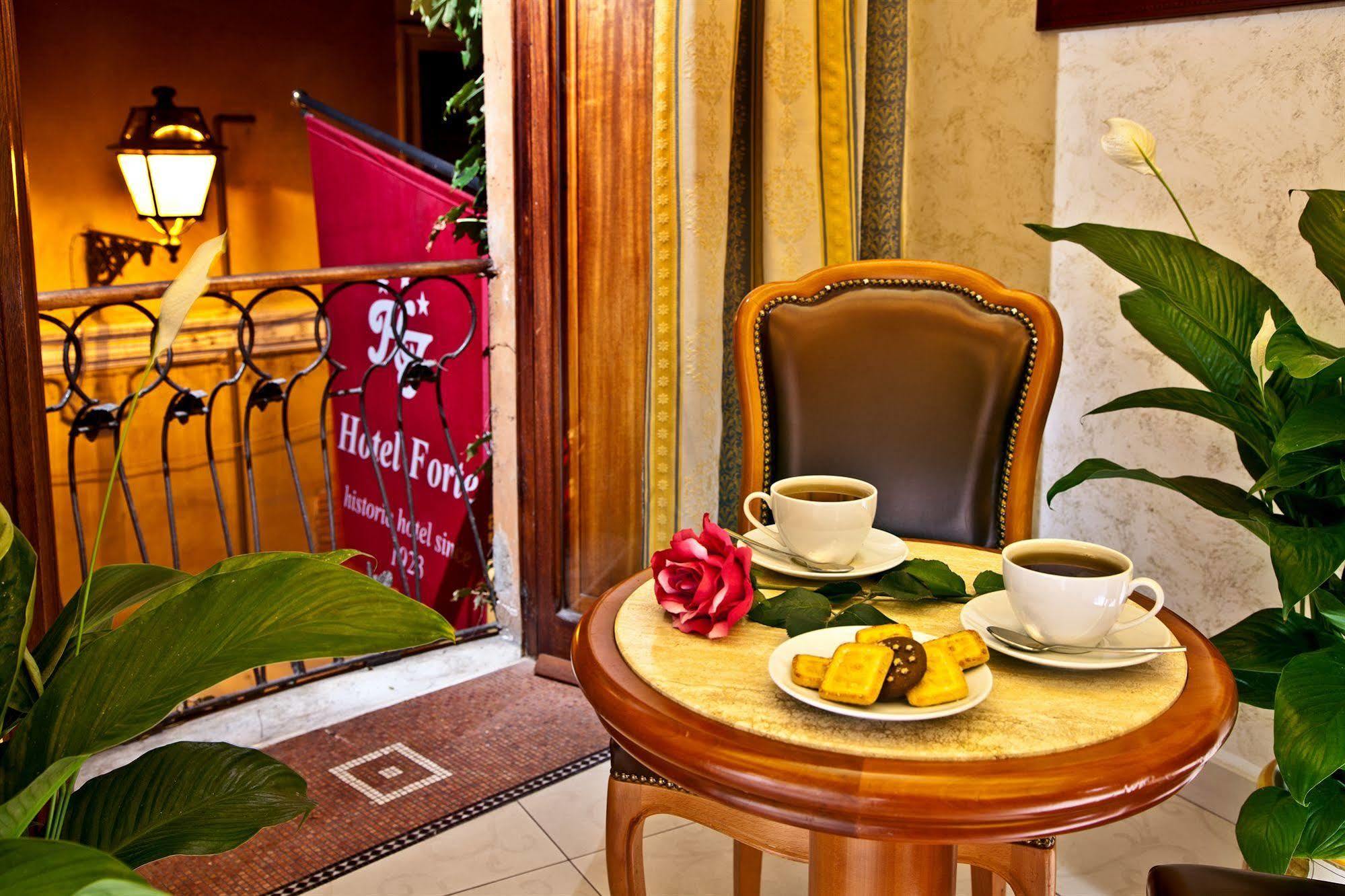 Hotel Forte Рим Екстериор снимка