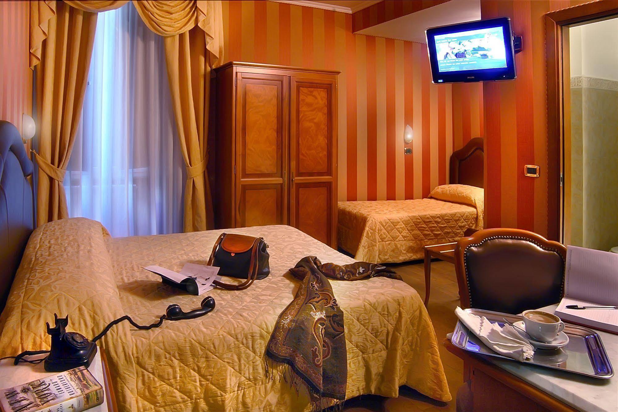 Hotel Forte Рим Екстериор снимка