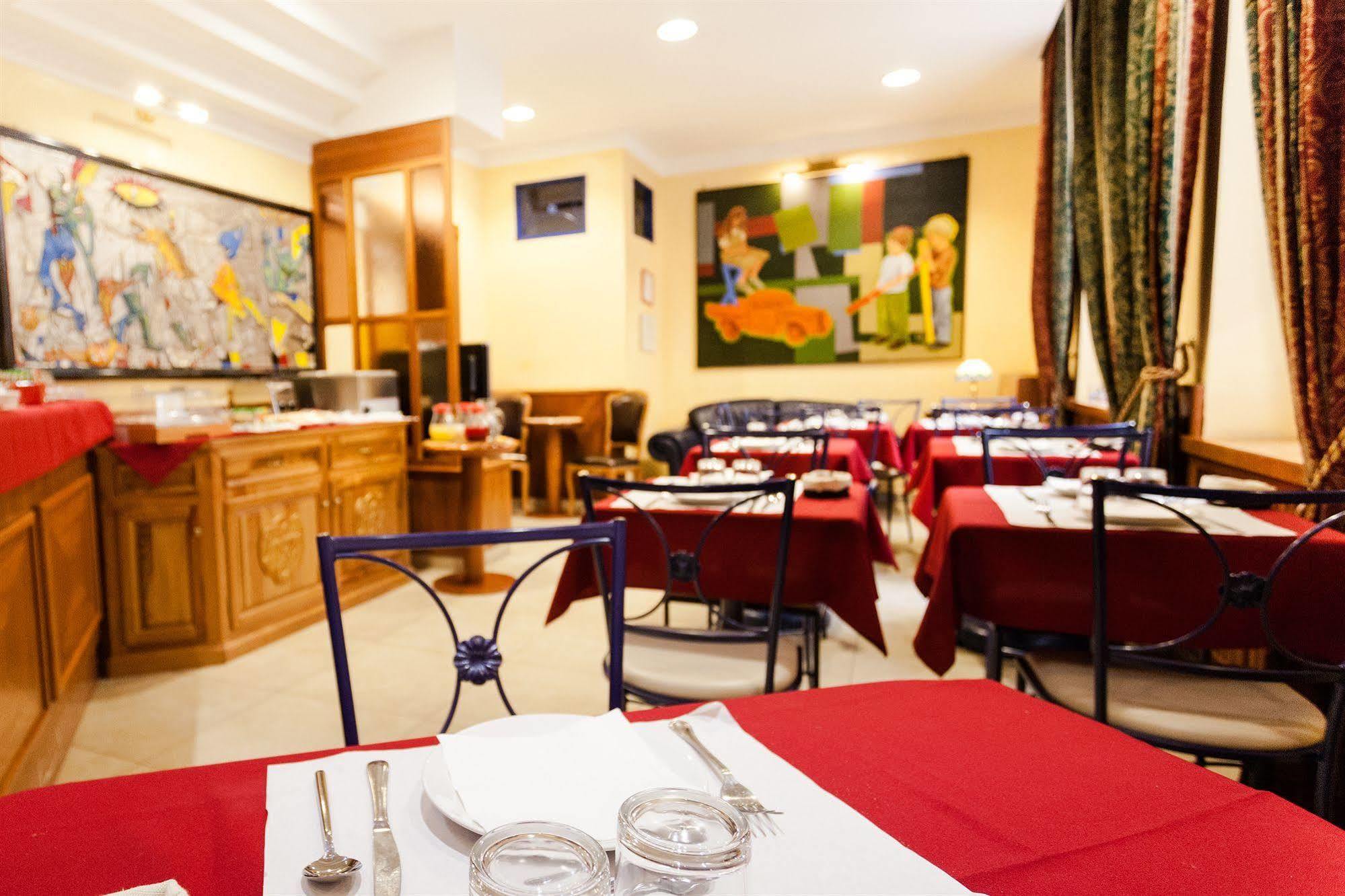 Hotel Forte Рим Екстериор снимка
